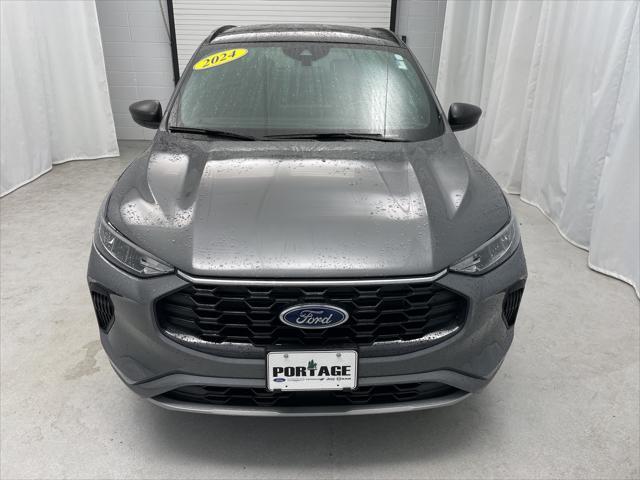 used 2024 Ford Escape car, priced at $26,998