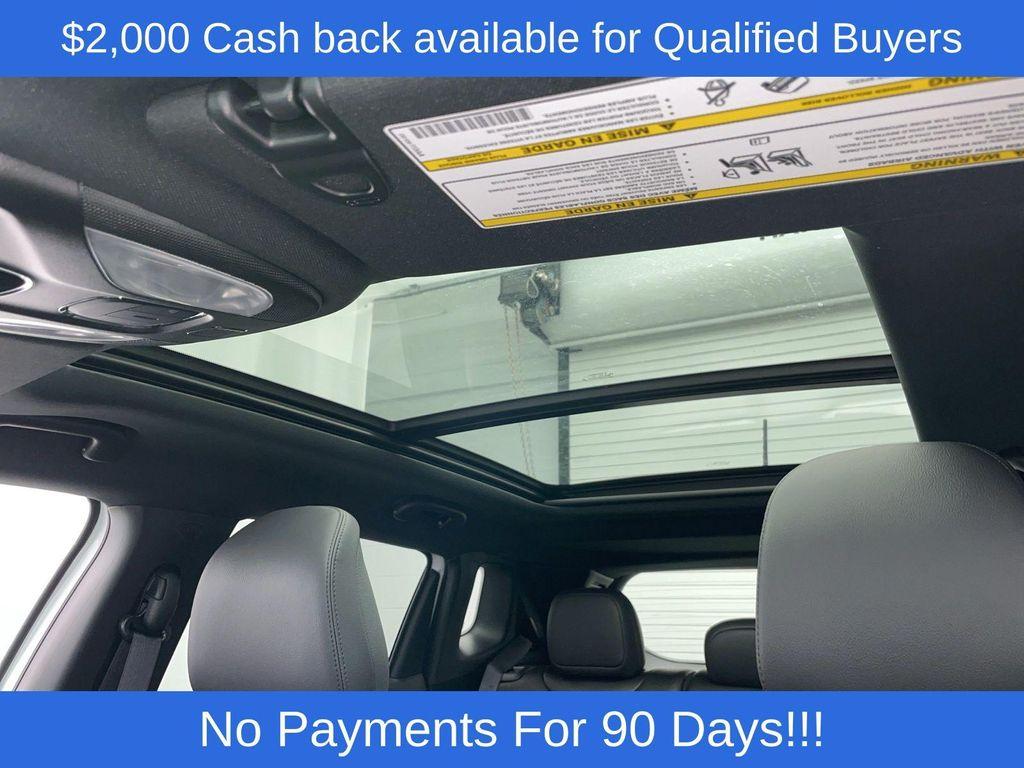 new 2025 Jeep Compass car, priced at $33,811