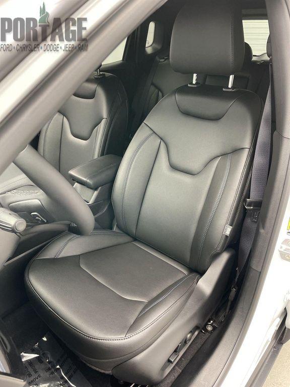 new 2025 Jeep Compass car, priced at $33,811