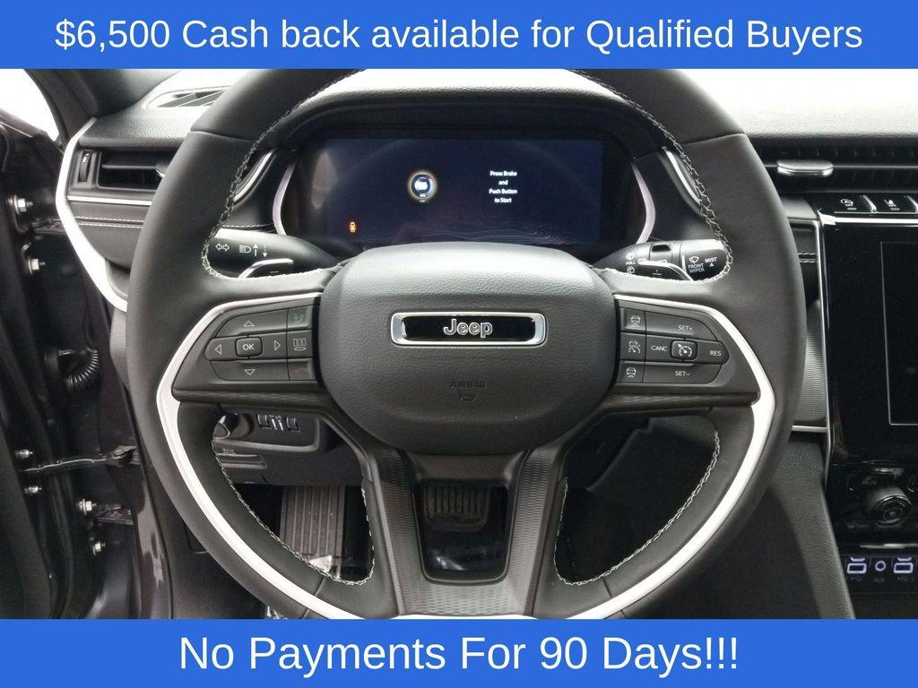 new 2025 Jeep Grand Cherokee L car, priced at $39,392