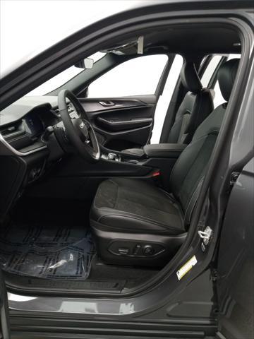 new 2025 Jeep Grand Cherokee L car, priced at $41,105
