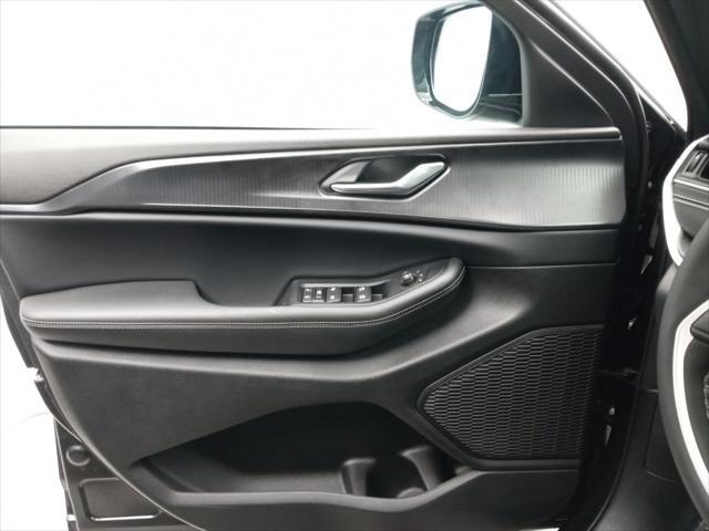 new 2025 Jeep Grand Cherokee L car, priced at $41,105