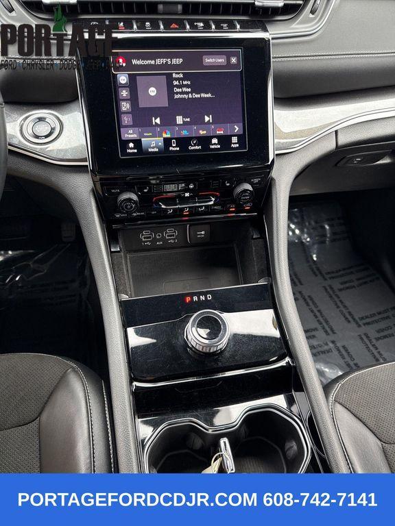used 2022 Jeep Grand Cherokee L car, priced at $30,998