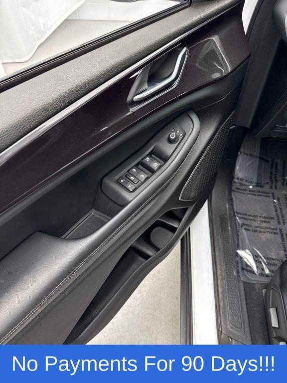 used 2022 Jeep Grand Cherokee L car, priced at $30,498