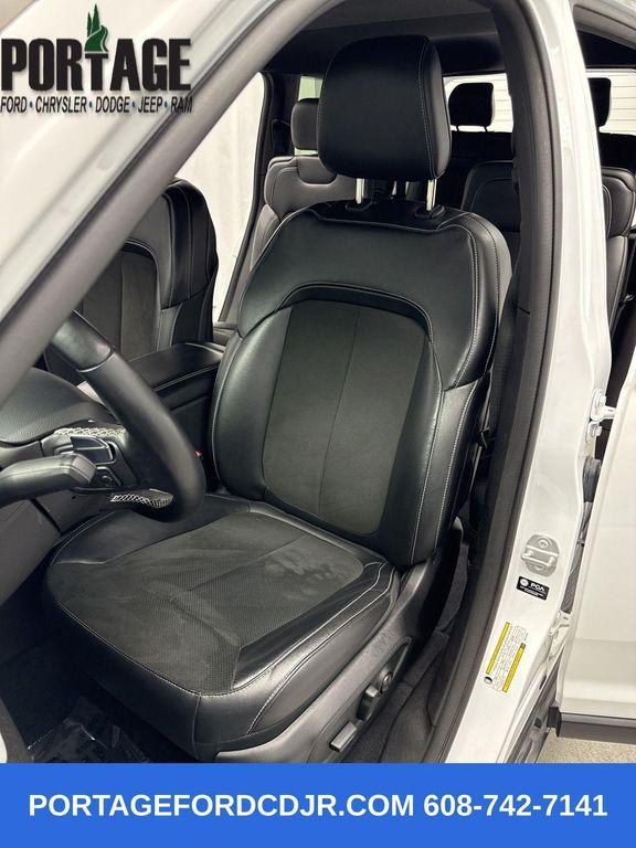used 2022 Jeep Grand Cherokee L car, priced at $30,998