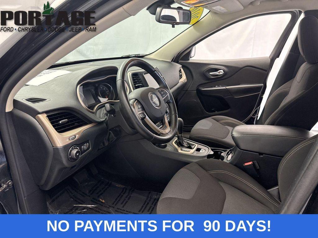 used 2016 Jeep Cherokee car, priced at $11,998