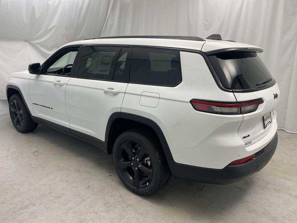 new 2025 Jeep Grand Cherokee L car, priced at $47,118