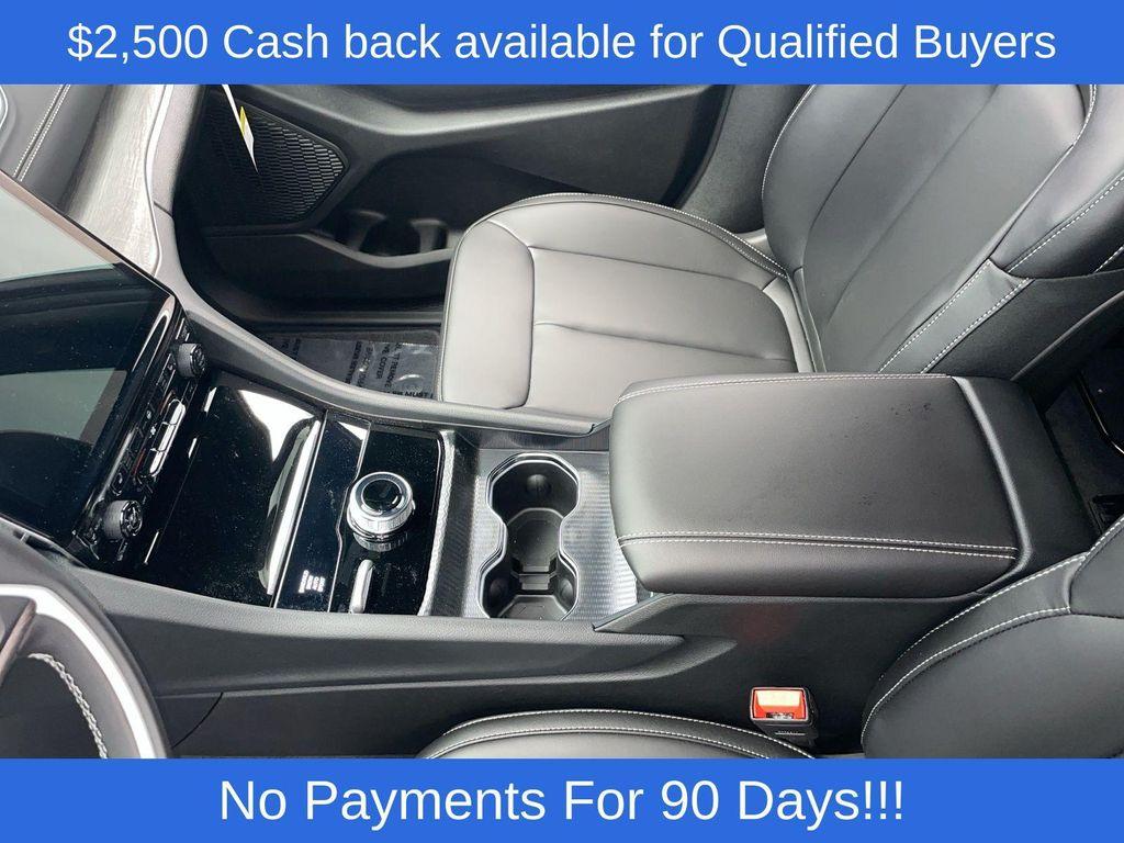 new 2025 Jeep Grand Cherokee L car, priced at $46,618