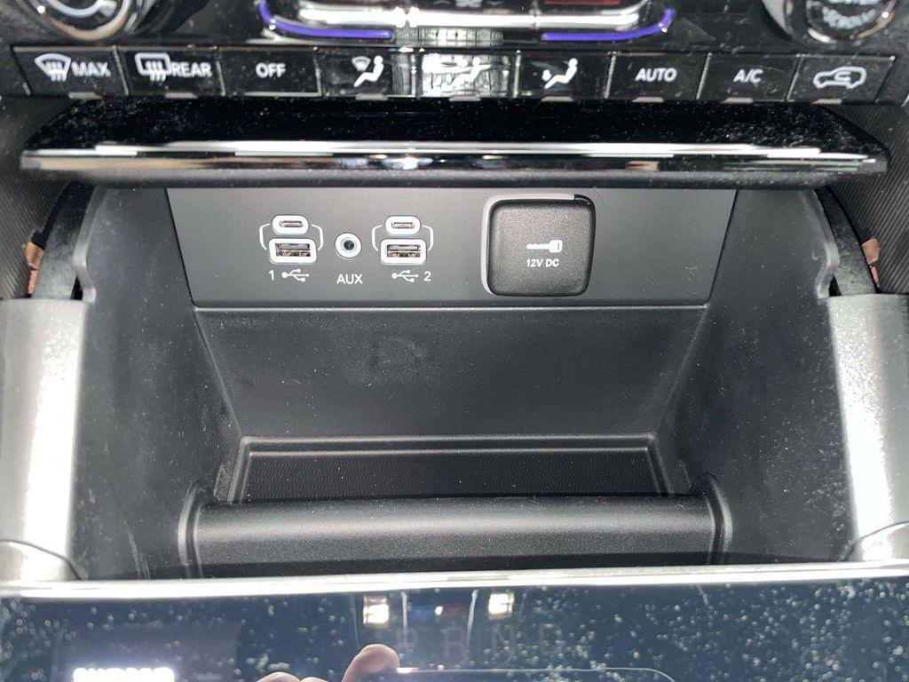 new 2025 Jeep Grand Cherokee L car, priced at $47,118