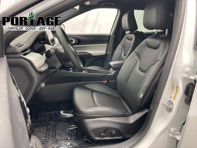 new 2025 Jeep Compass car, priced at $29,898