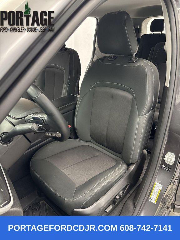 used 2022 Jeep Grand Cherokee L car, priced at $28,998