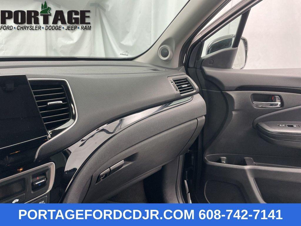 used 2020 Honda Pilot car, priced at $23,498