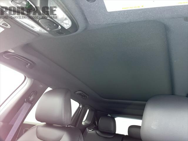 new 2025 Jeep Compass car, priced at $37,013