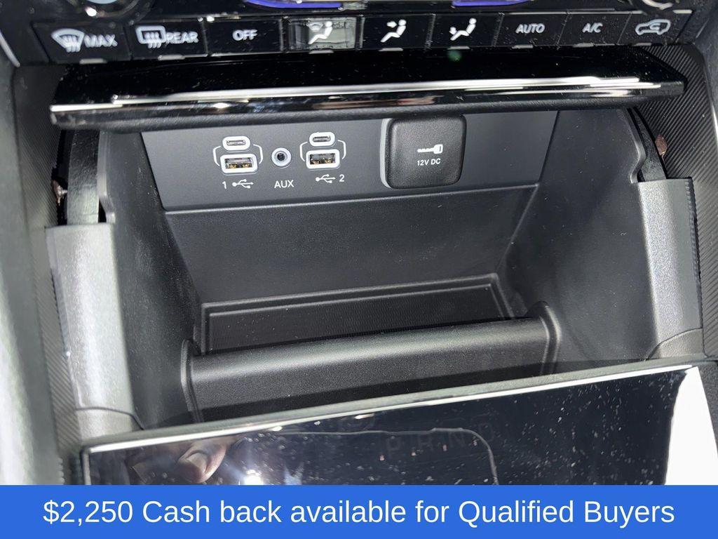 new 2025 Jeep Grand Cherokee car, priced at $38,625