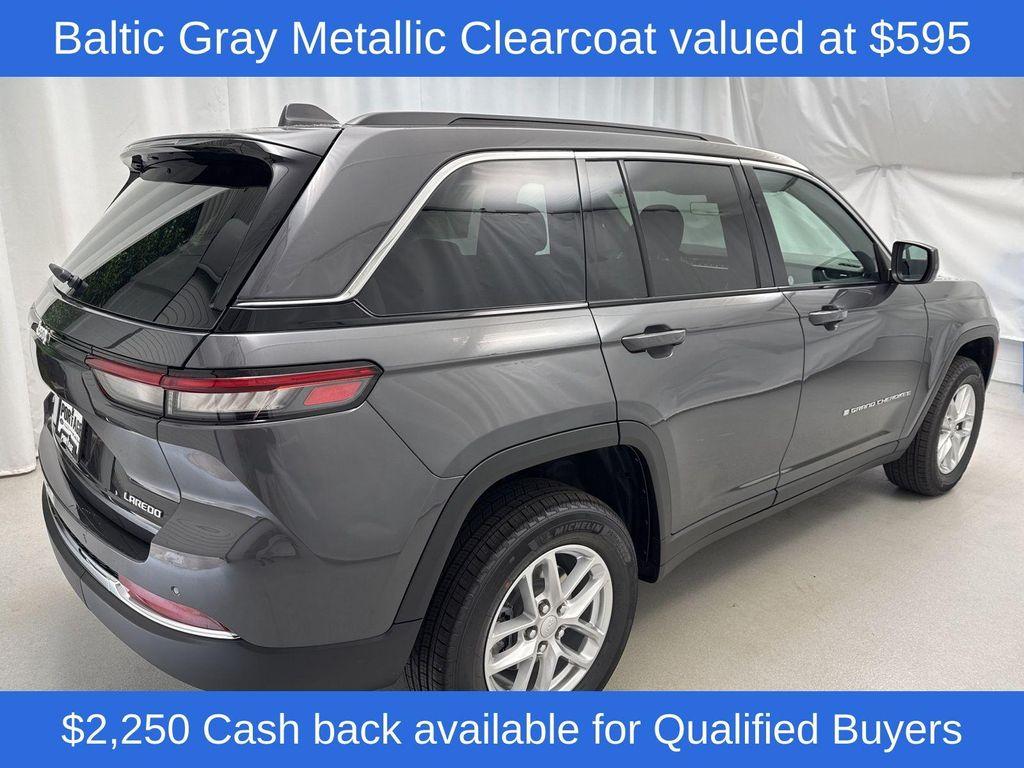 new 2025 Jeep Grand Cherokee car, priced at $38,625