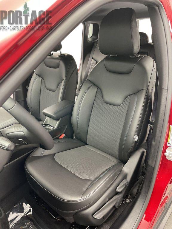 new 2025 Jeep Compass car, priced at $27,385
