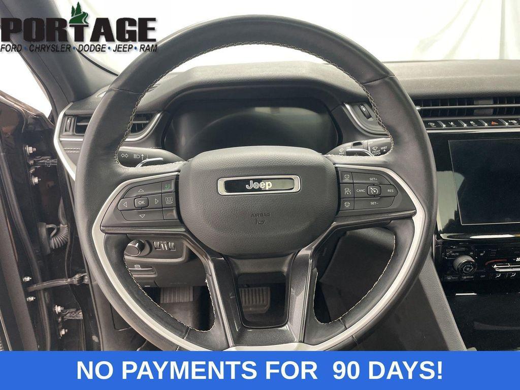 used 2022 Jeep Grand Cherokee car, priced at $29,998