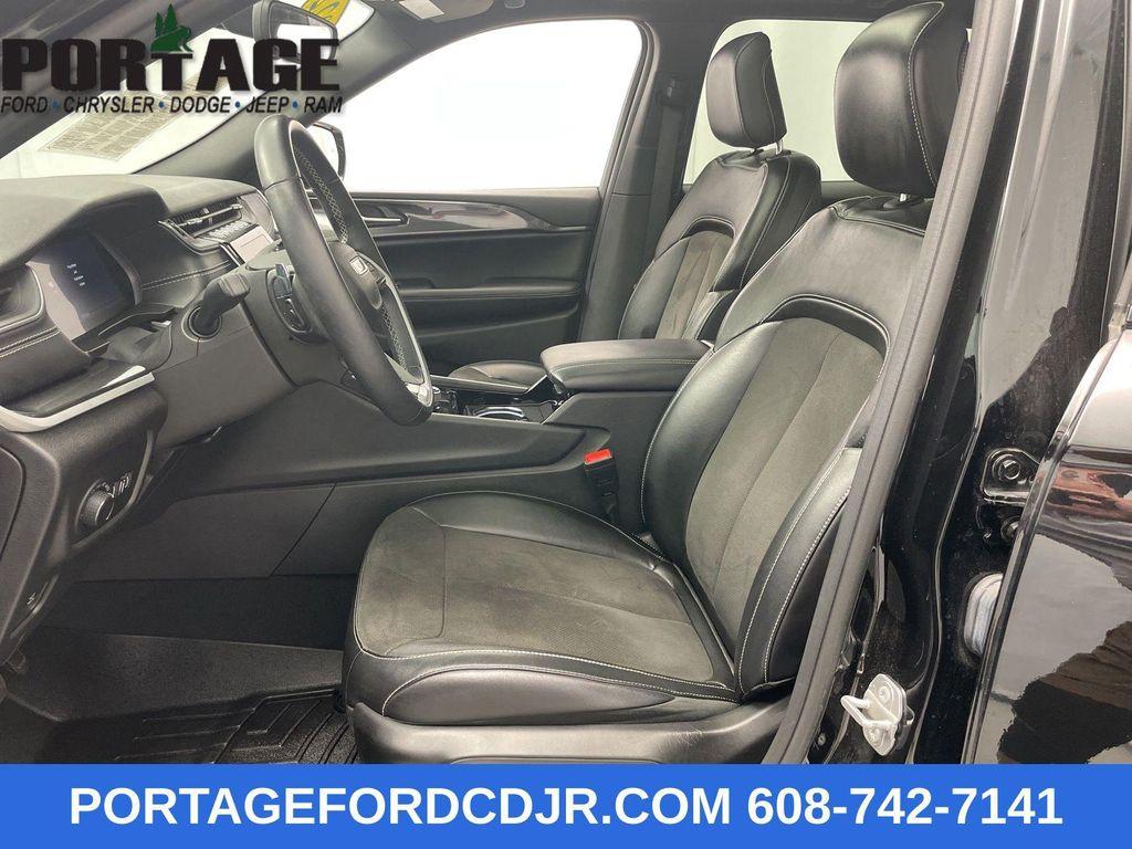used 2022 Jeep Grand Cherokee car, priced at $30,998