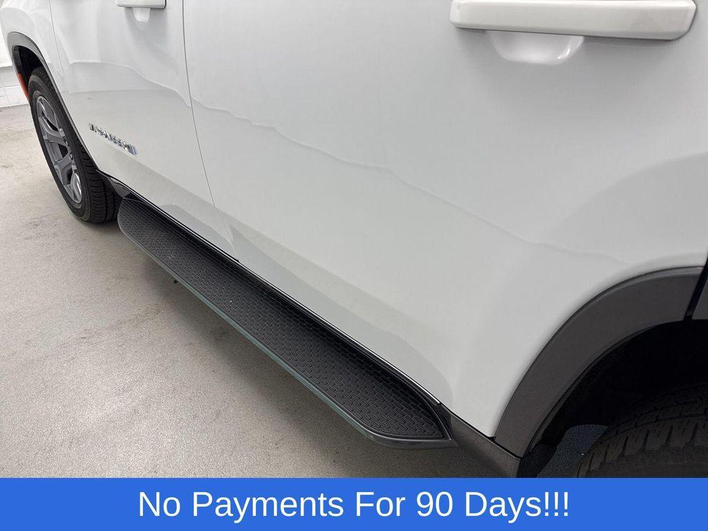 used 2022 Jeep Wagoneer car, priced at $42,498