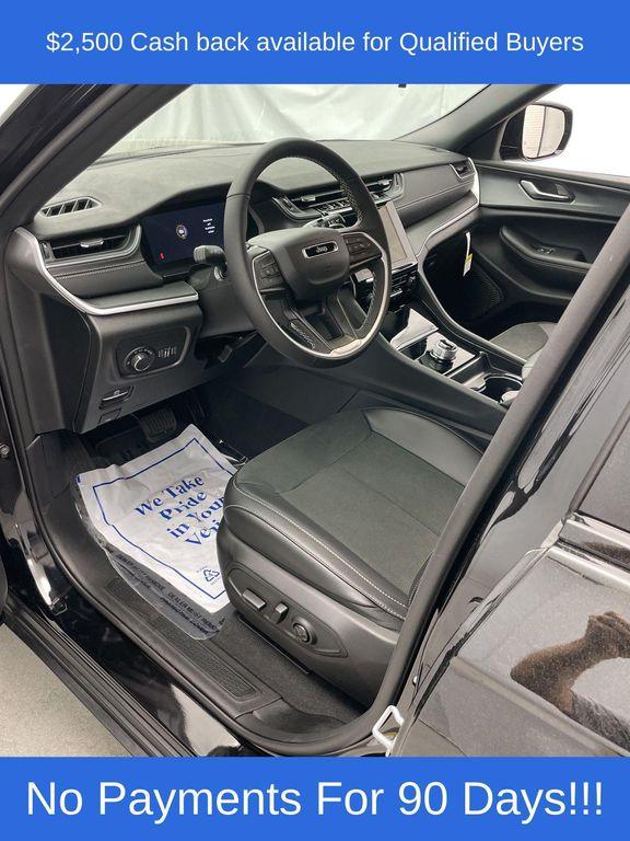 new 2025 Jeep Grand Cherokee L car, priced at $47,170