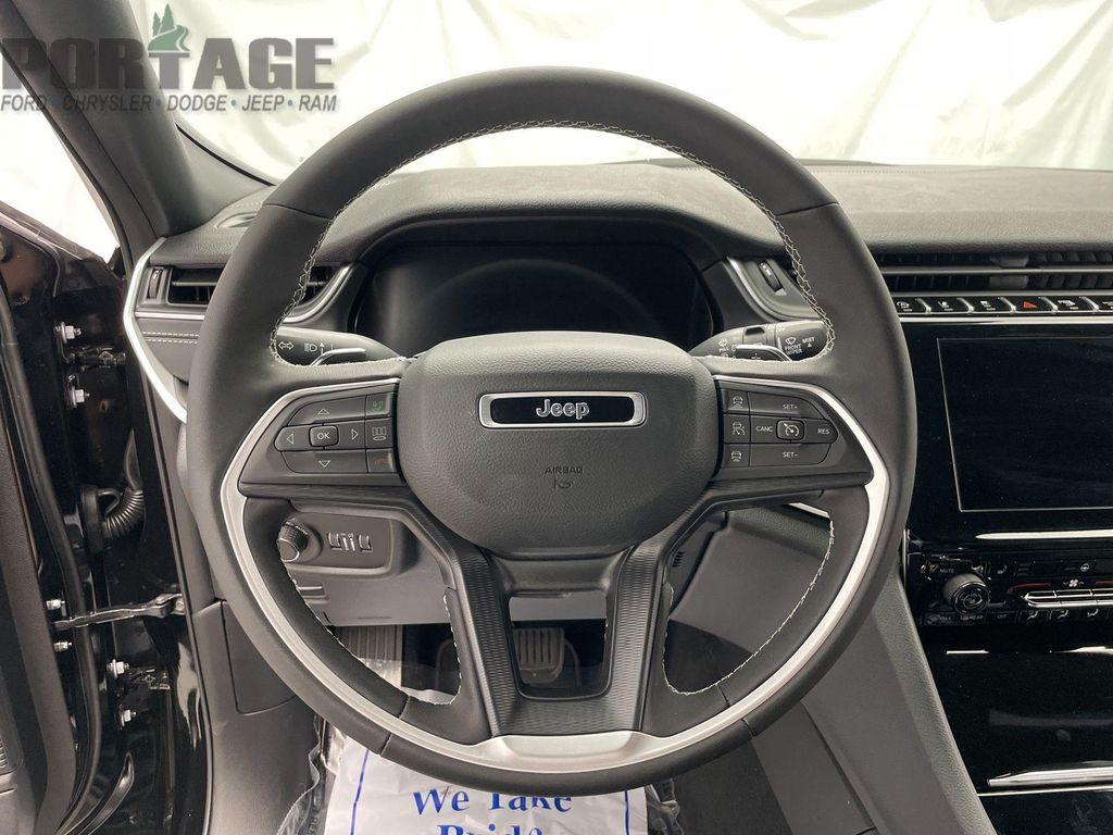new 2025 Jeep Grand Cherokee L car, priced at $47,170