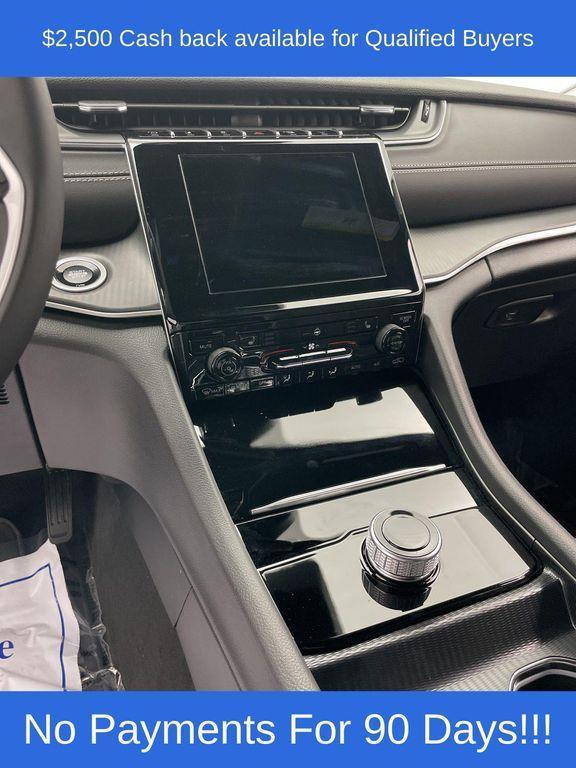 new 2025 Jeep Grand Cherokee L car, priced at $47,170