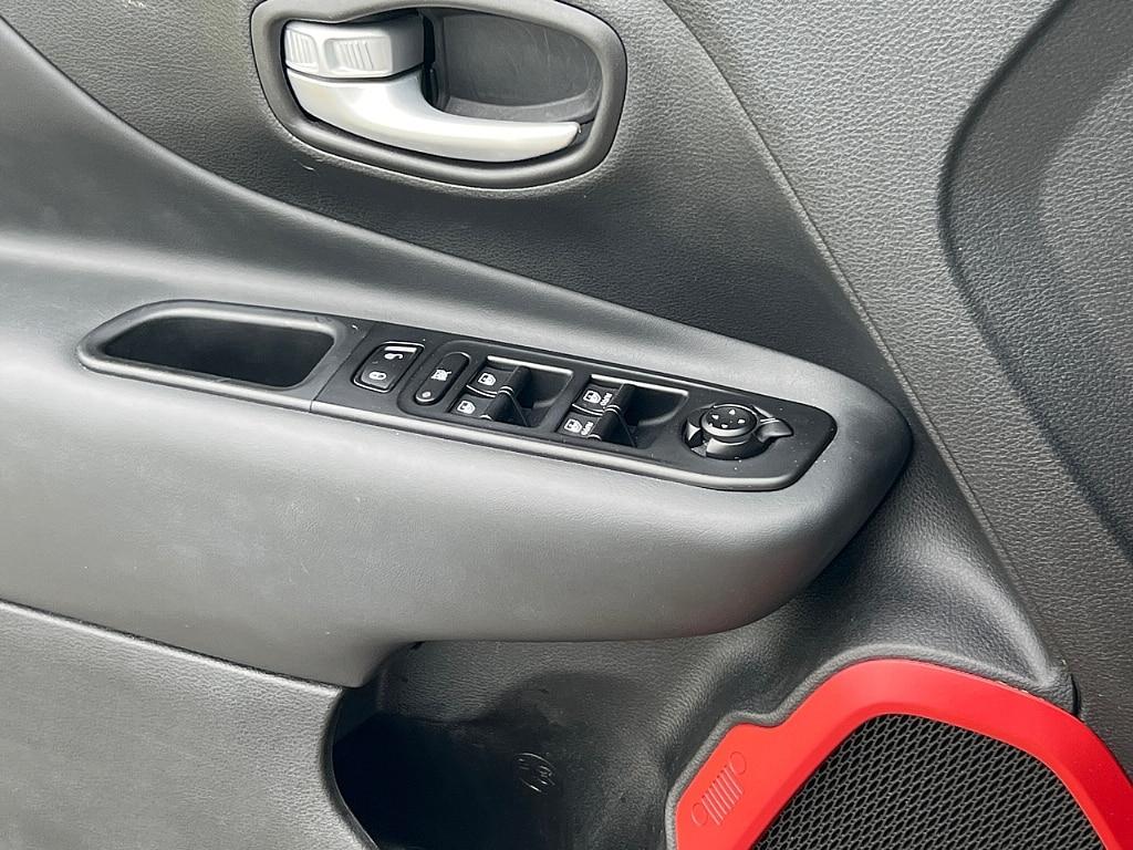 used 2023 Jeep Renegade car, priced at $22,639