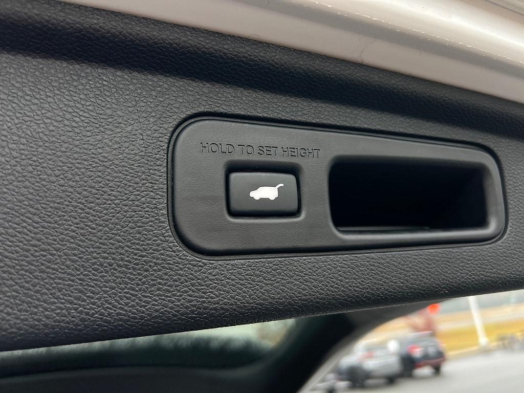 used 2024 Honda Odyssey car, priced at $38,832