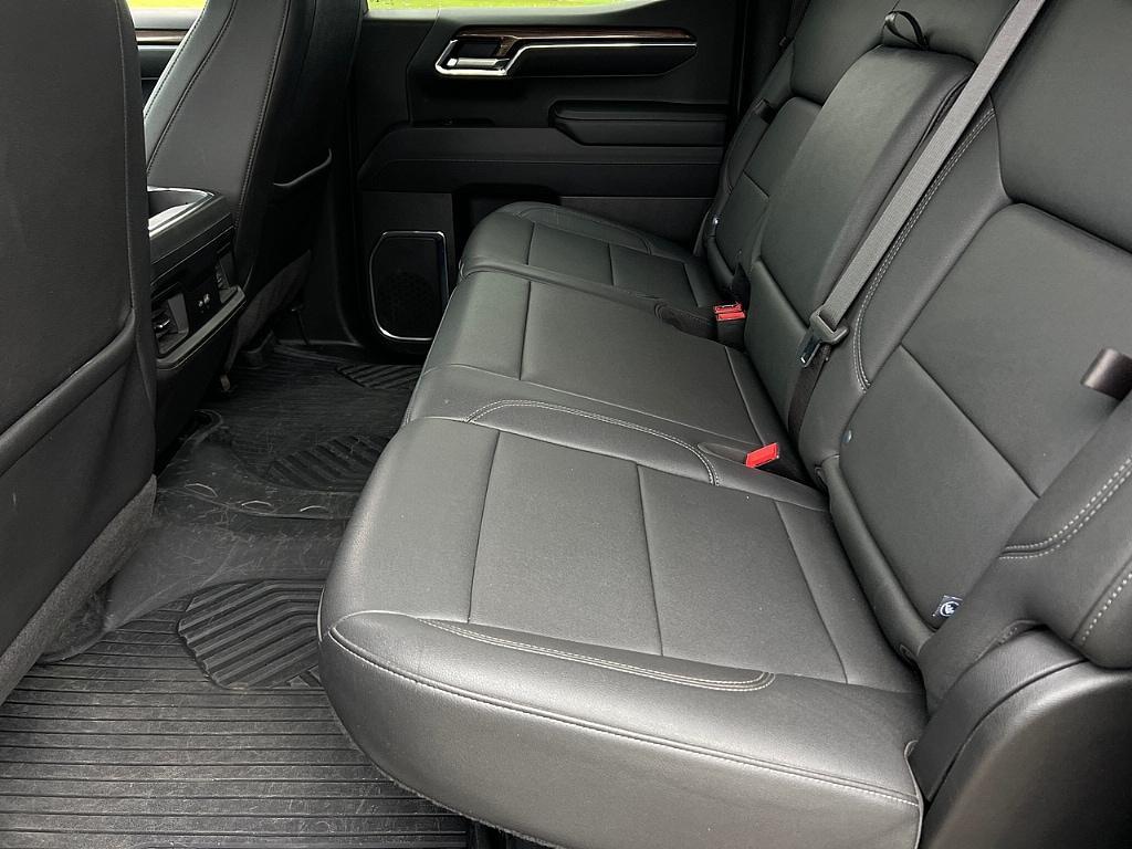 used 2024 Chevrolet Silverado 1500 car, priced at $51,986