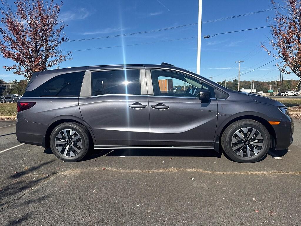 new 2026 Honda Odyssey car, priced at $48,785