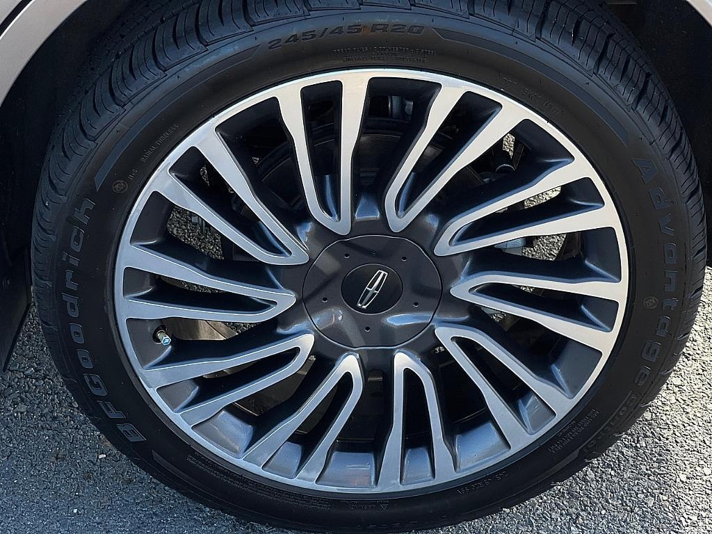 used 2020 Lincoln Corsair car, priced at $25,998