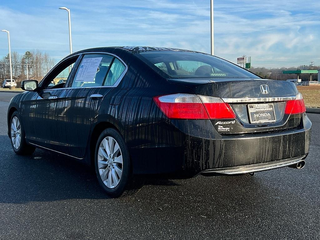 used 2015 Honda Accord car, priced at $15,623