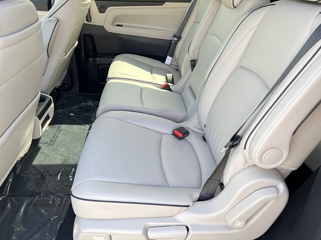 new 2025 Honda Odyssey car, priced at $52,855