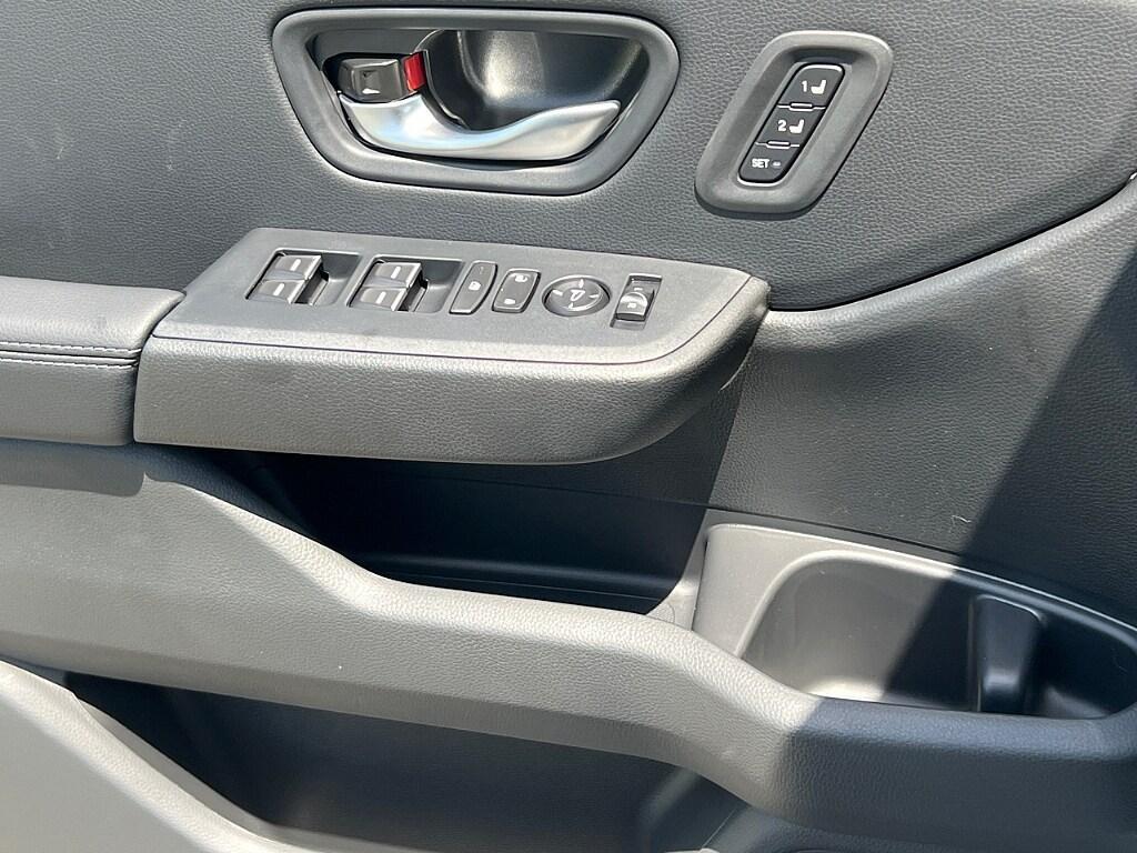 new 2025 Honda Pilot car, priced at $53,900