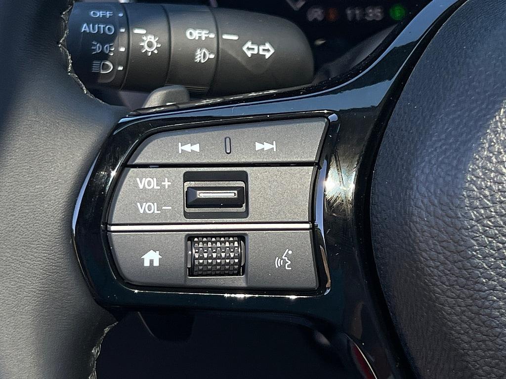 new 2025 Honda Pilot car, priced at $56,045