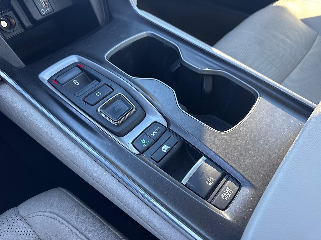 used 2019 Honda Accord Hybrid car, priced at $23,987
