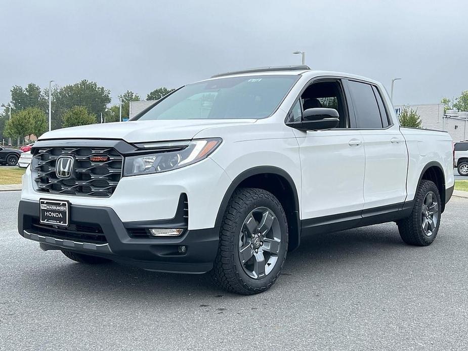 new 2025 Honda Ridgeline car, priced at $51,725