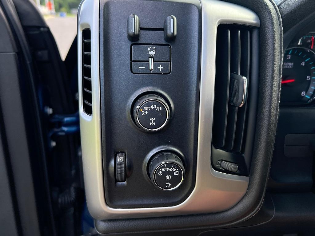 used 2018 GMC Sierra 1500 car, priced at $33,987