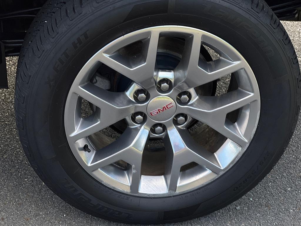 used 2018 GMC Sierra 1500 car, priced at $33,987