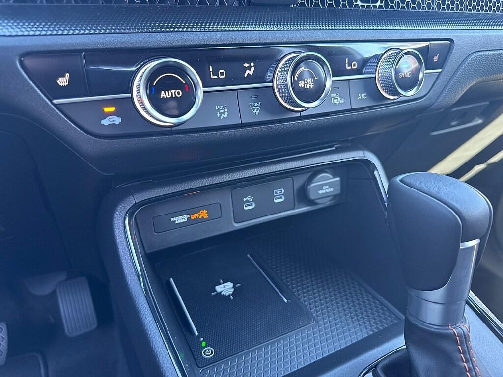 new 2026 Honda CR-V Hybrid car, priced at $45,125