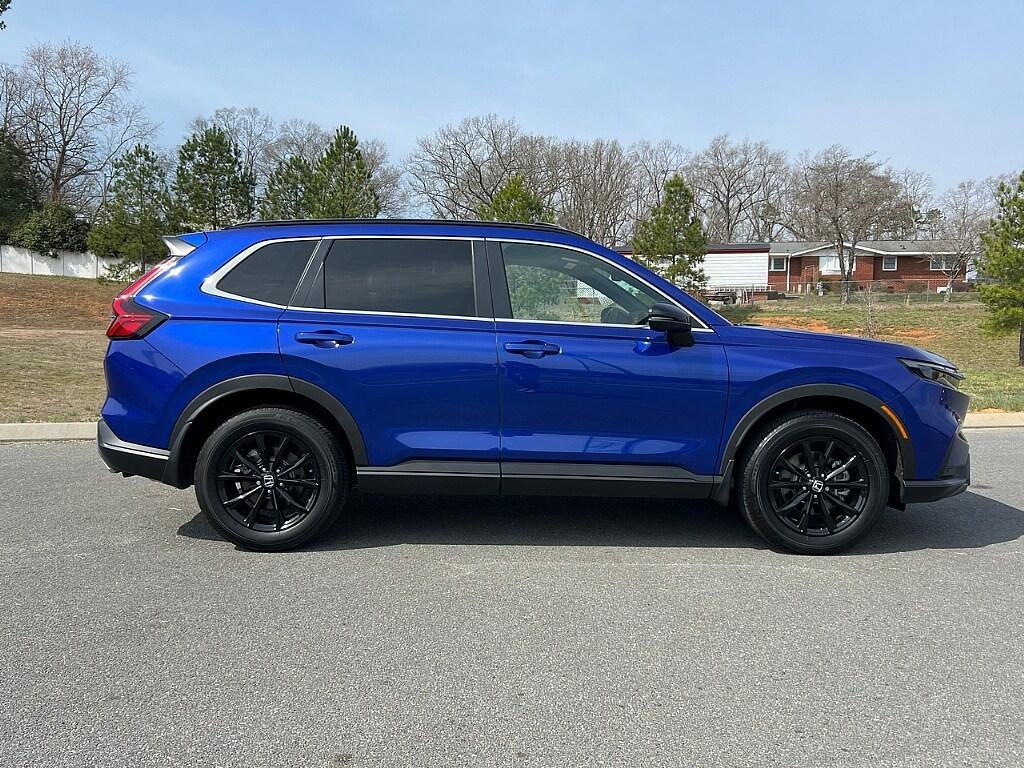 new 2025 Honda CR-V Hybrid car