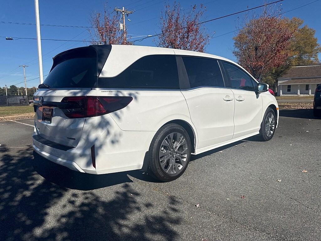 new 2026 Honda Odyssey car, priced at $53,940