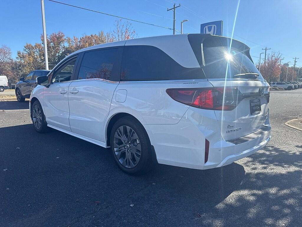 new 2026 Honda Odyssey car, priced at $53,940