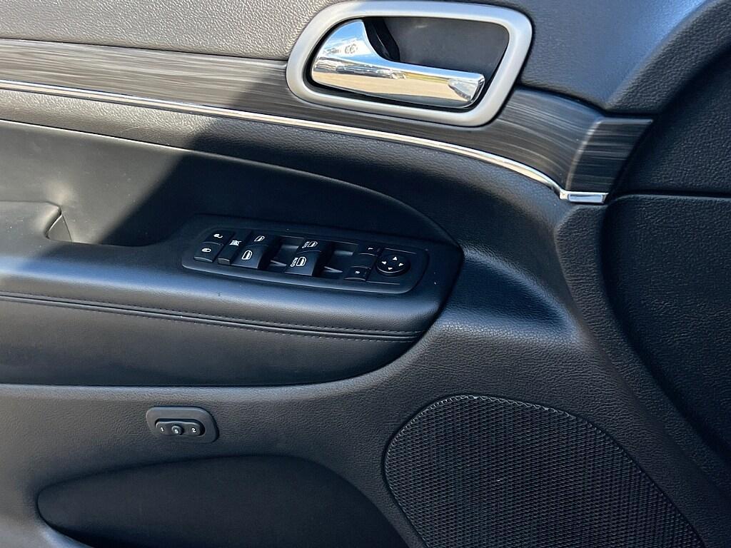 used 2022 Jeep Grand Cherokee WK car, priced at $27,681