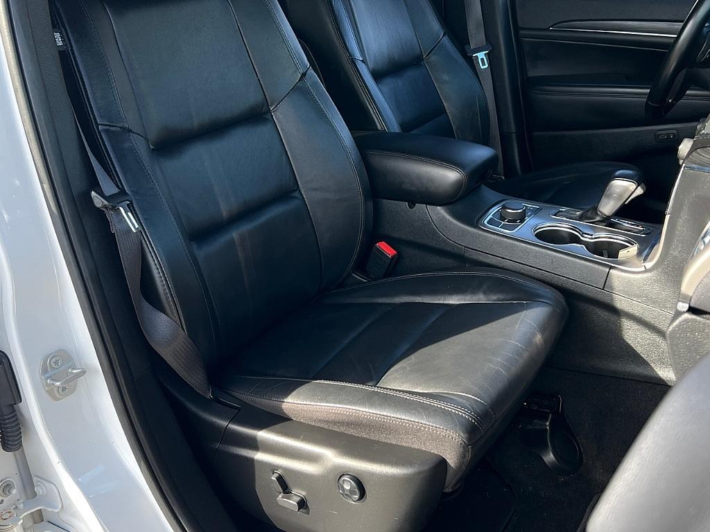 used 2022 Jeep Grand Cherokee WK car, priced at $27,681