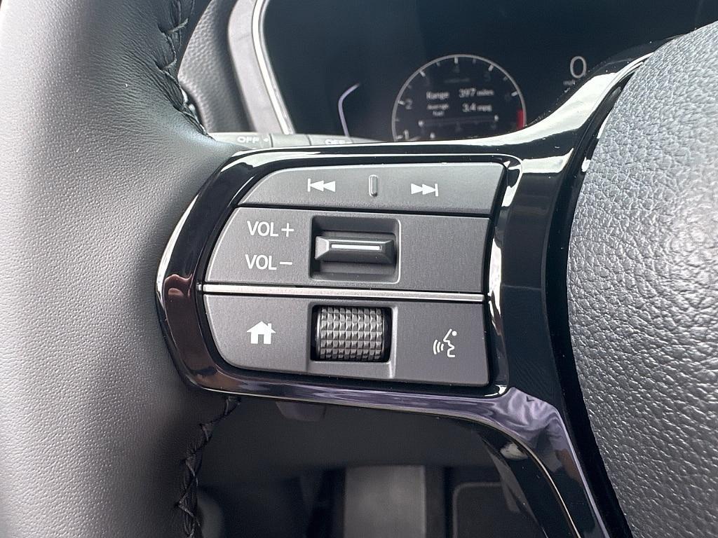 new 2025 Honda Pilot car, priced at $55,390