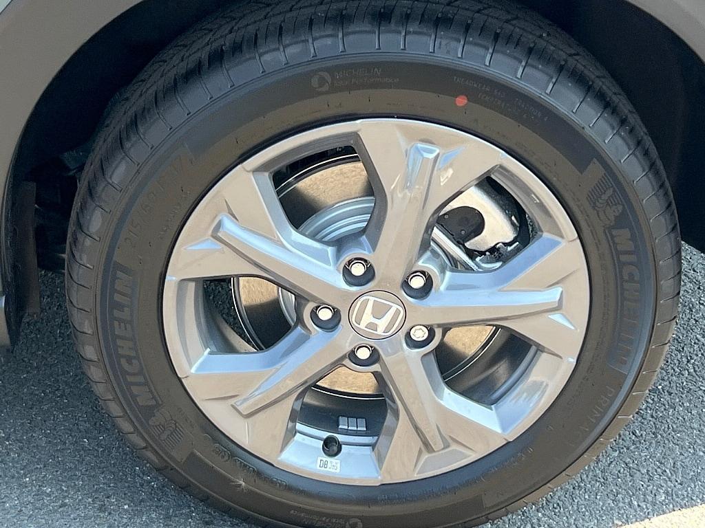 new 2026 Honda HR-V car, priced at $34,045