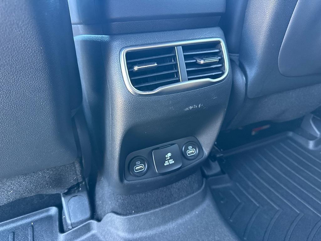 used 2021 Hyundai Santa Fe car, priced at $28,339