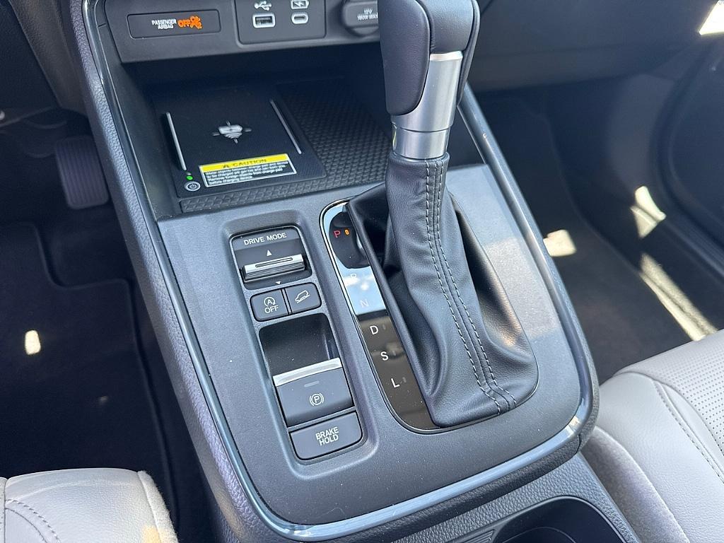 new 2025 Honda CR-V car, priced at $40,890