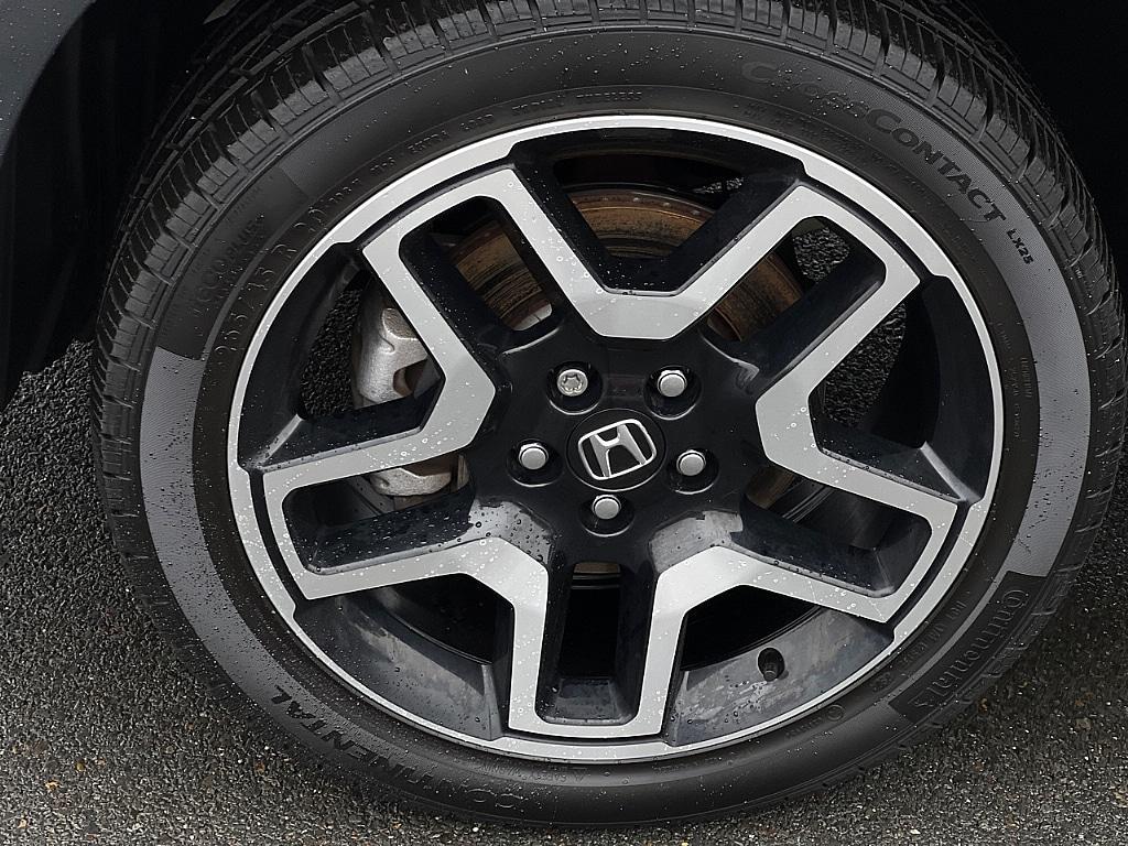 used 2022 Honda Passport car, priced at $32,187